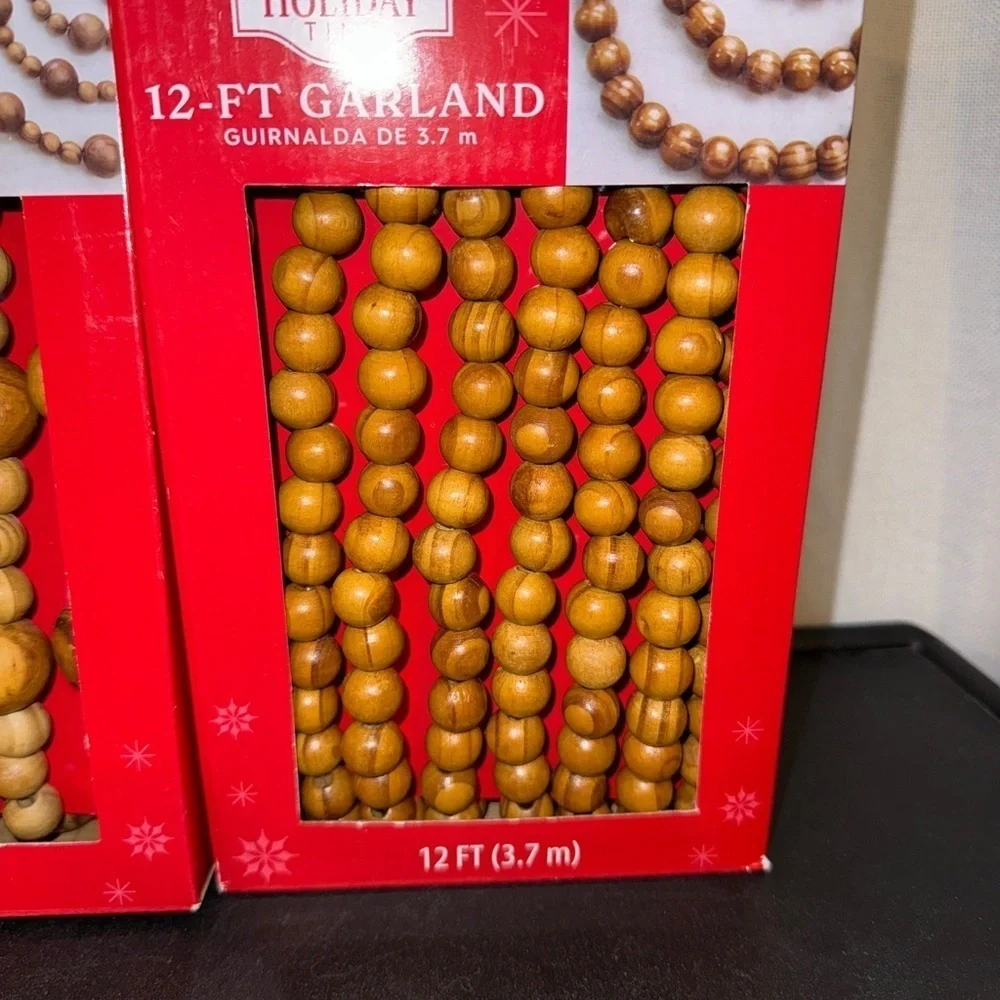 Christmas tree beaded garland NWT